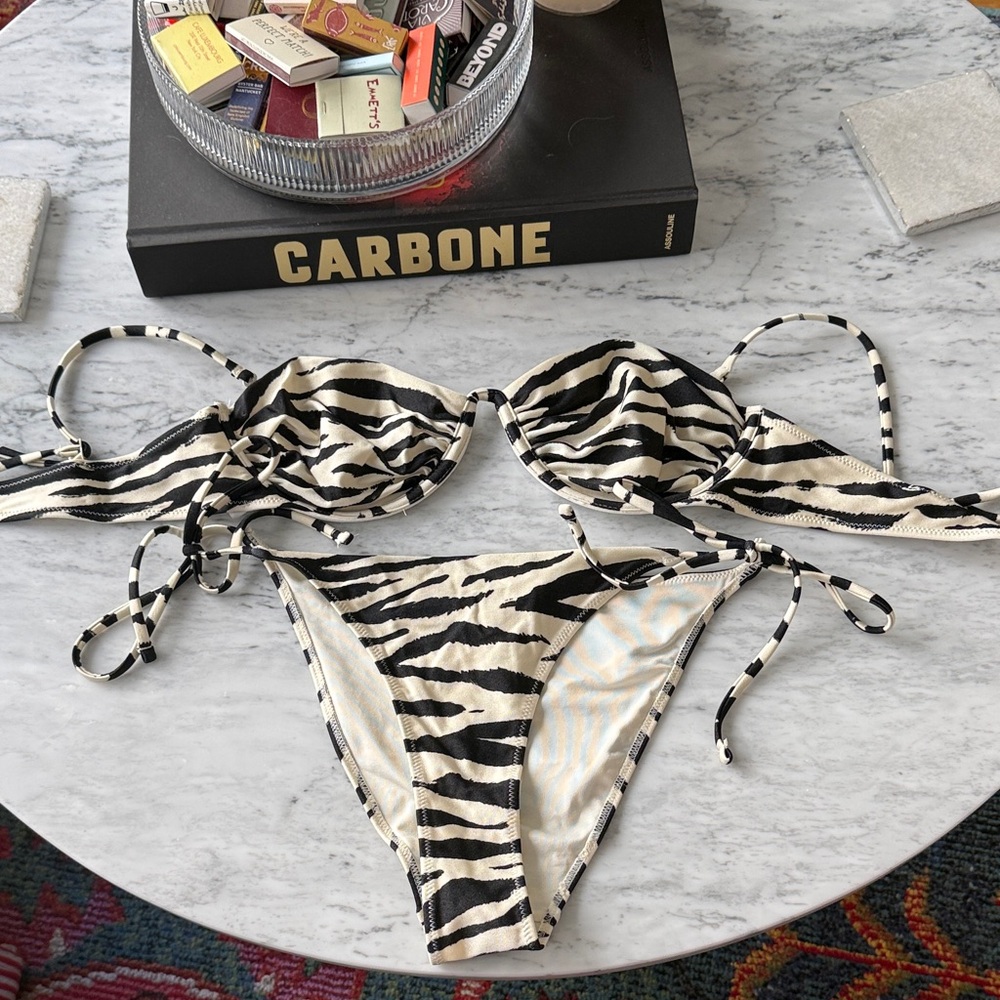 Zebra Stripe Tie-Side Bikini Set - Black & Cream